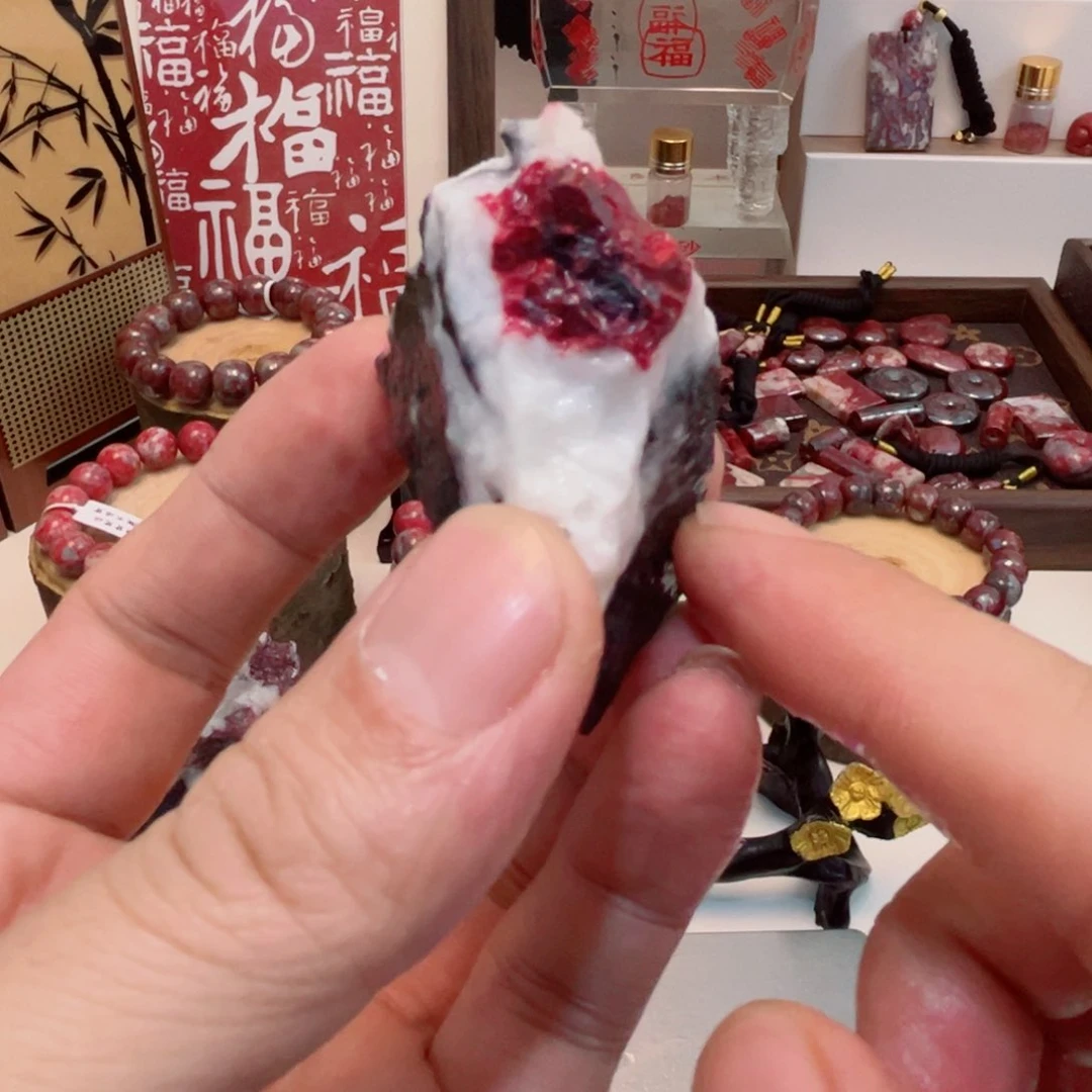 天然辰砂天然原石