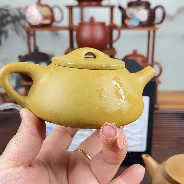 郭***锐茶壶紫砂微瑕处理