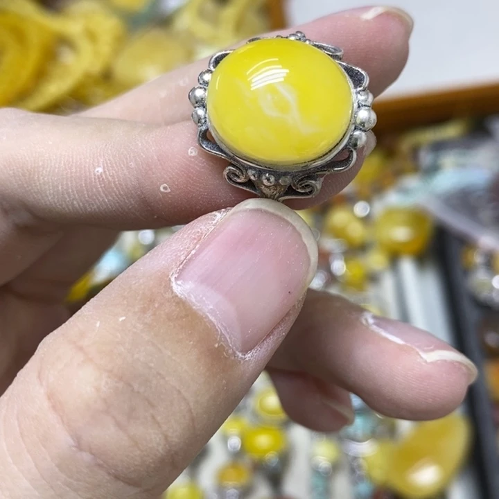 蜜蜡银S925镶嵌裸石戒指