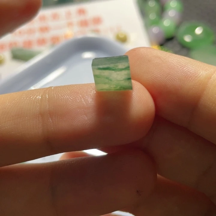 定制翡翠未镶嵌三*翡翠