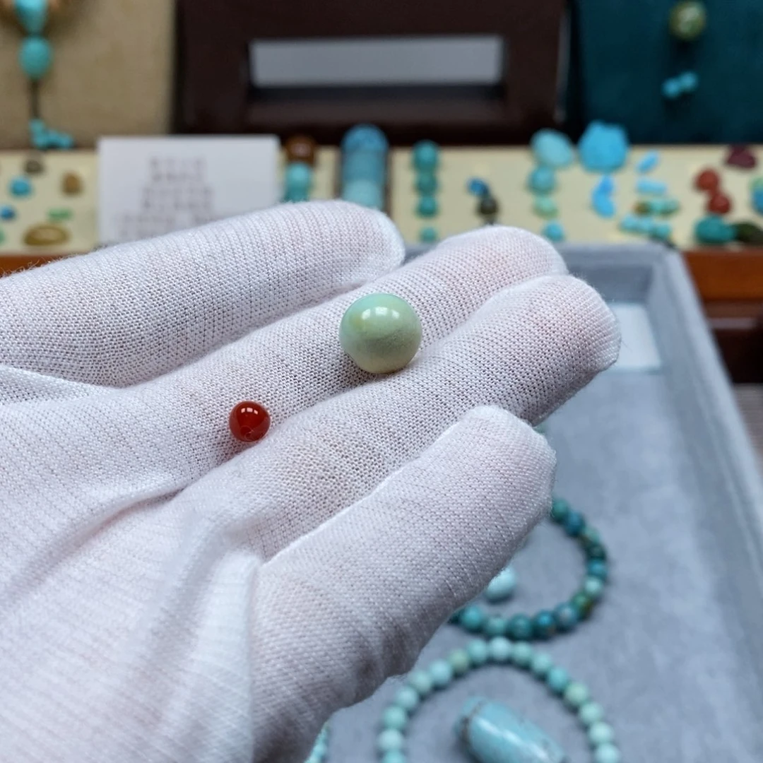 未镶嵌配饰南红玛瑙