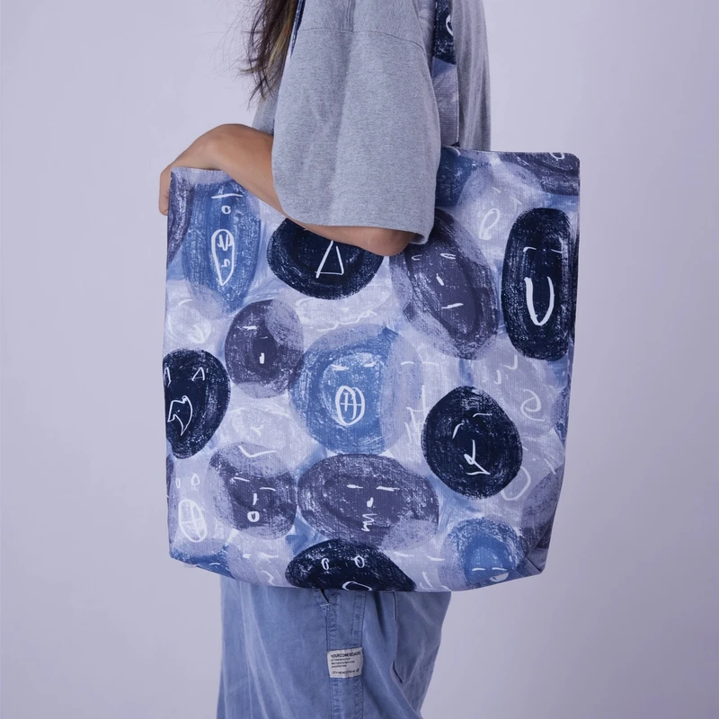 无则艺【挎包】灰色开心大挎包男女休闲通用小众单肩百搭个性挎包