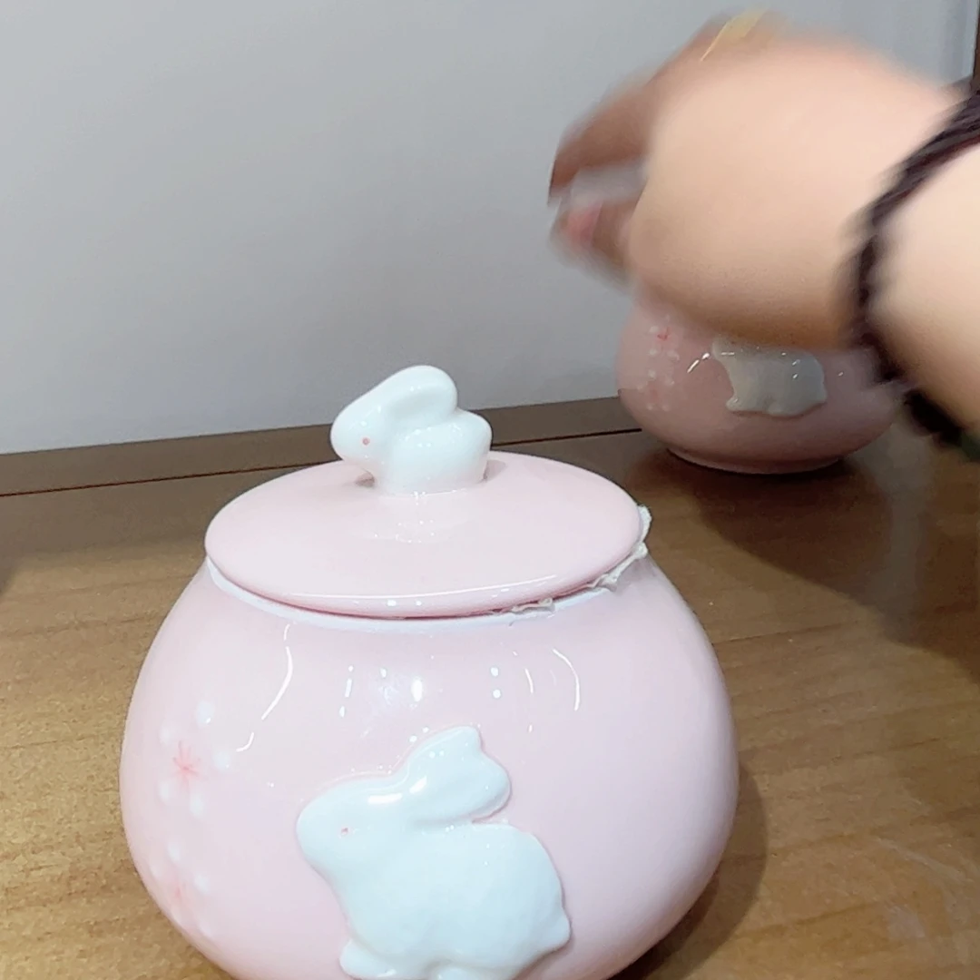 兔子茶叶罐啊啊啊啊啊啊