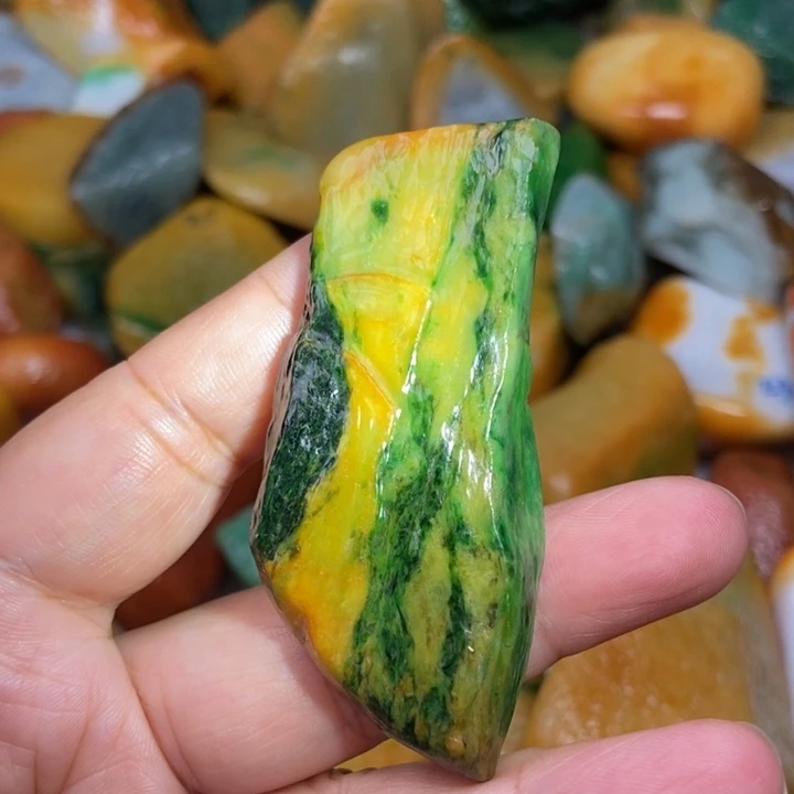 定制翡翠未镶嵌缅甸翡翠