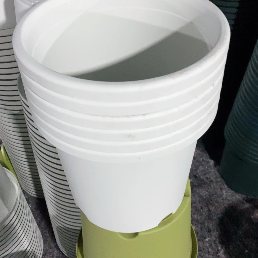 树脂6个29口奶白无托