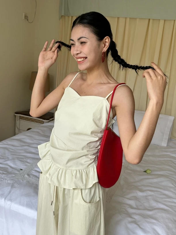 打榄吊带花边背心#67386