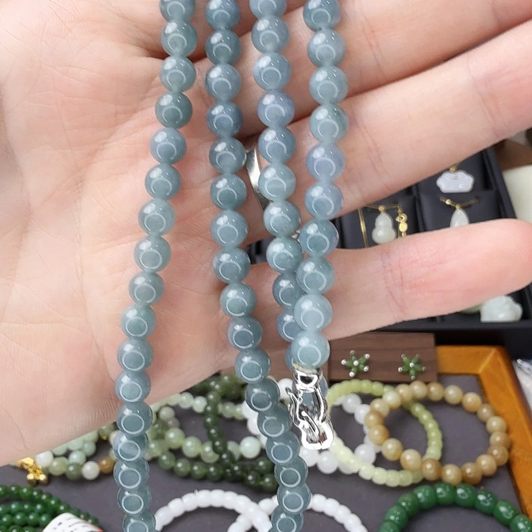翡翠未镶嵌颈饰蓝水翡翠毛衣链