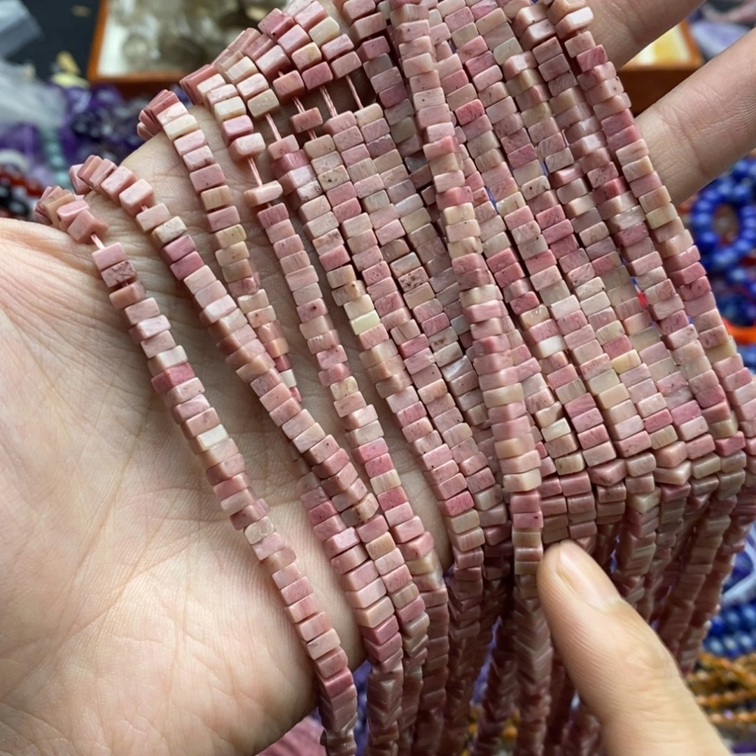 玛瑙/玉髓未镶嵌珠宝半成品一条天然2×4.5红木纹碎银子方片