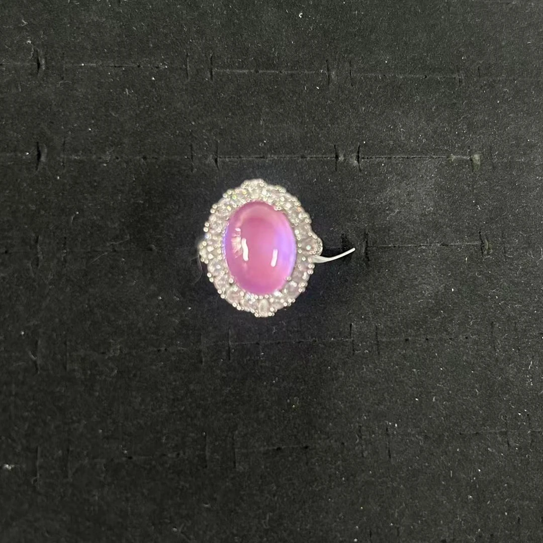 紫翠色蛋面玉石戒指