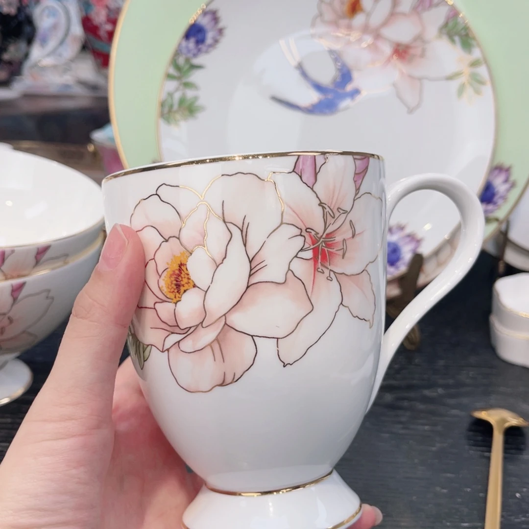 骨瓷马克杯———————————————