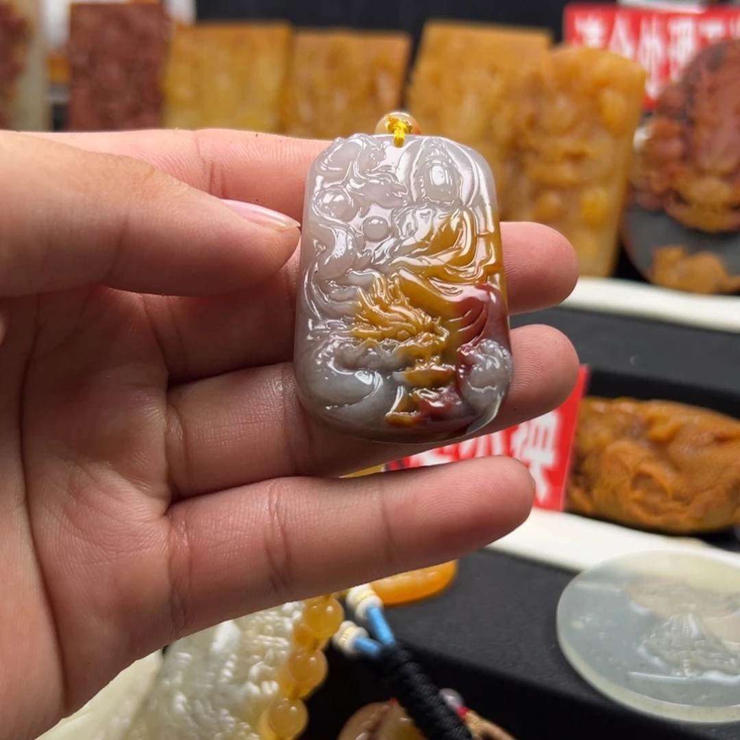 石英质玉（黄龙玉）未镶嵌多样性发货，发其一