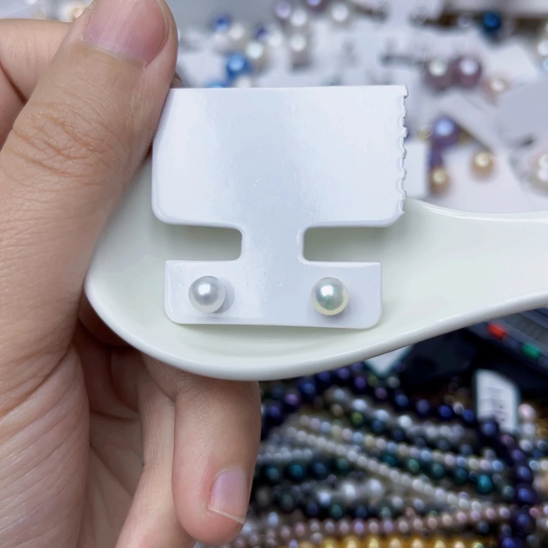 银S925镶嵌淡水珍珠耳饰