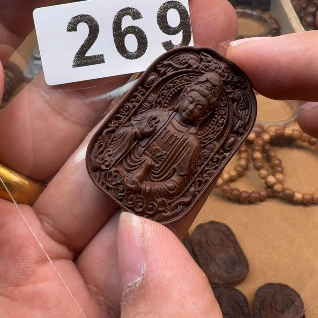 檀香木其他印度老山3×4.5×1观音牌