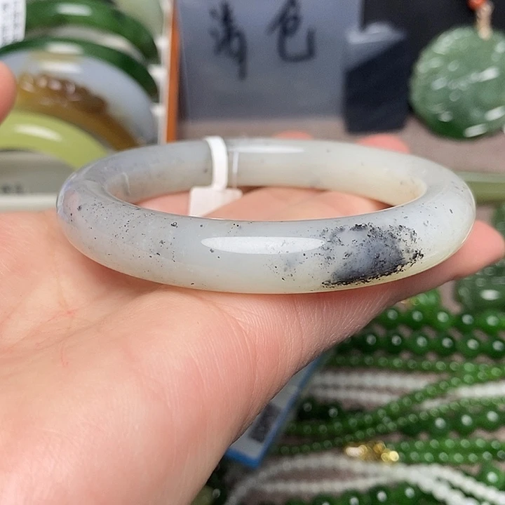 和田玉未镶嵌手镯58加