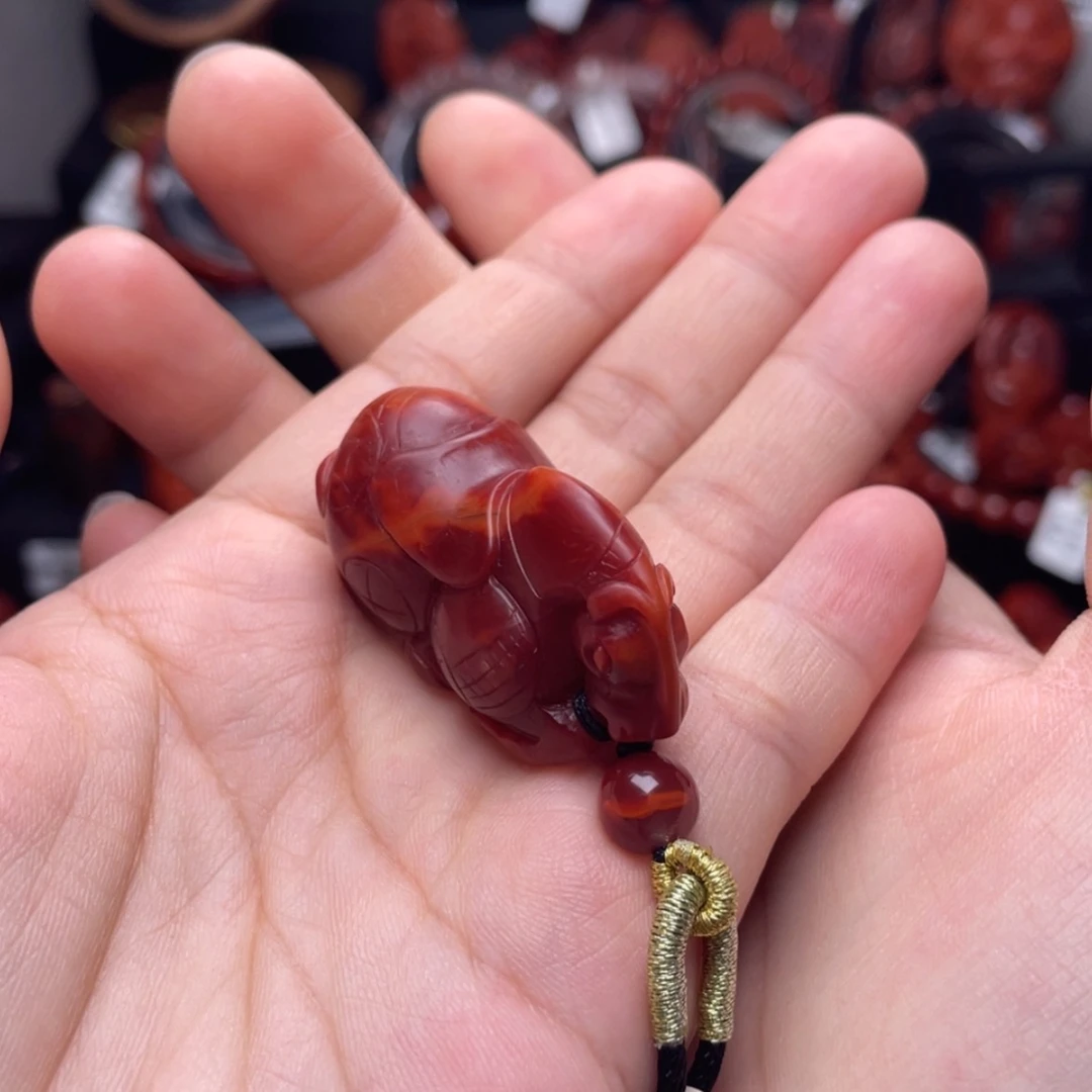 【闪购商品】未镶嵌立体雕刻马到成功南红玛瑙