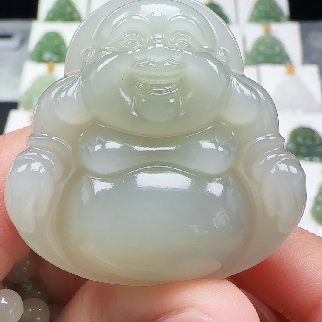 和田玉未镶嵌吊坠(赠链)