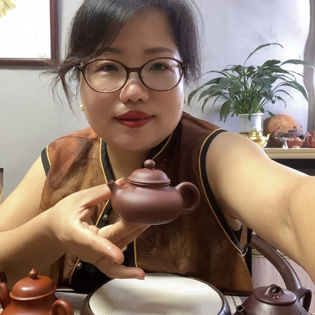 茶壶紫泥13456789zsh