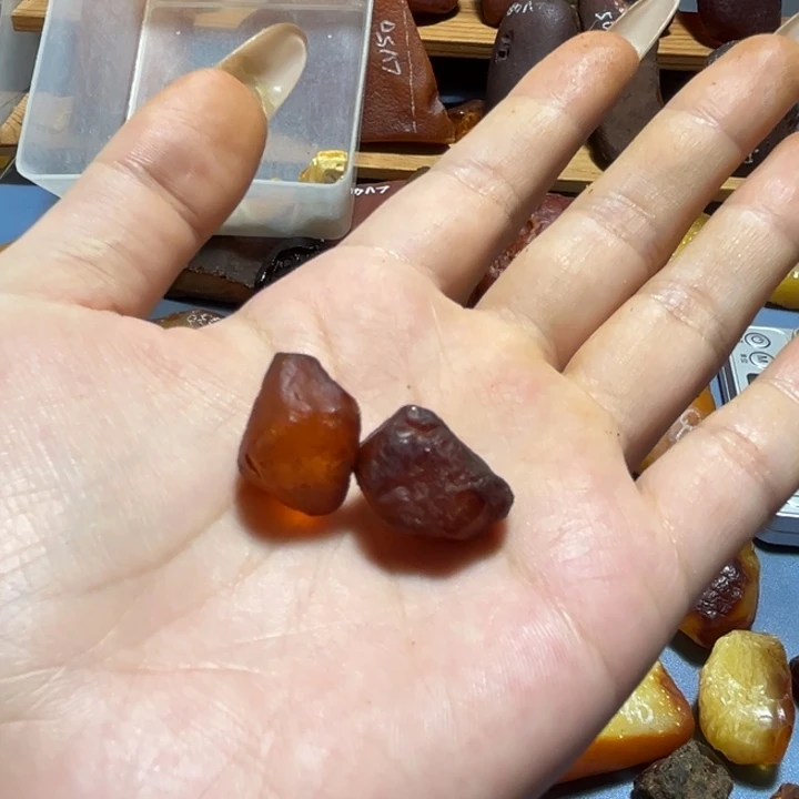 飞***扬定制琥珀波罗的海琥珀