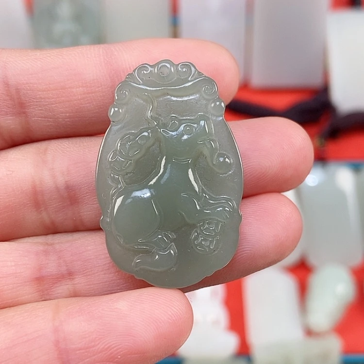 【闪购商品】颈饰未镶嵌和田玉