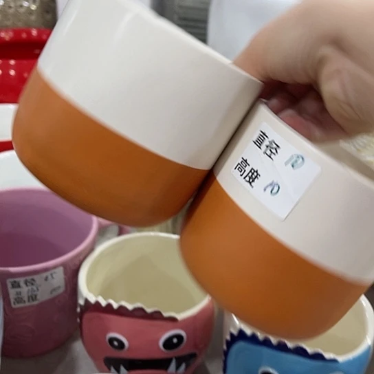 多肉绿植陶瓷花盆9.9包邮，有孔