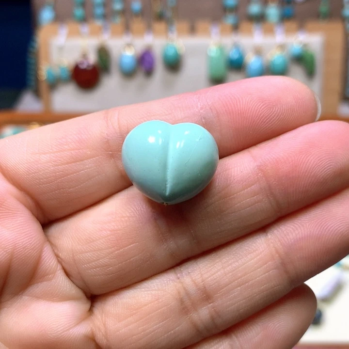 绿松石未镶嵌屁桃