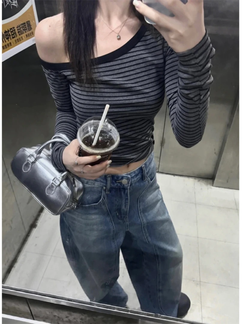 斜领露肩设计感条纹长袖T恤女早秋新款设计感甜辣妹修身短款上衣