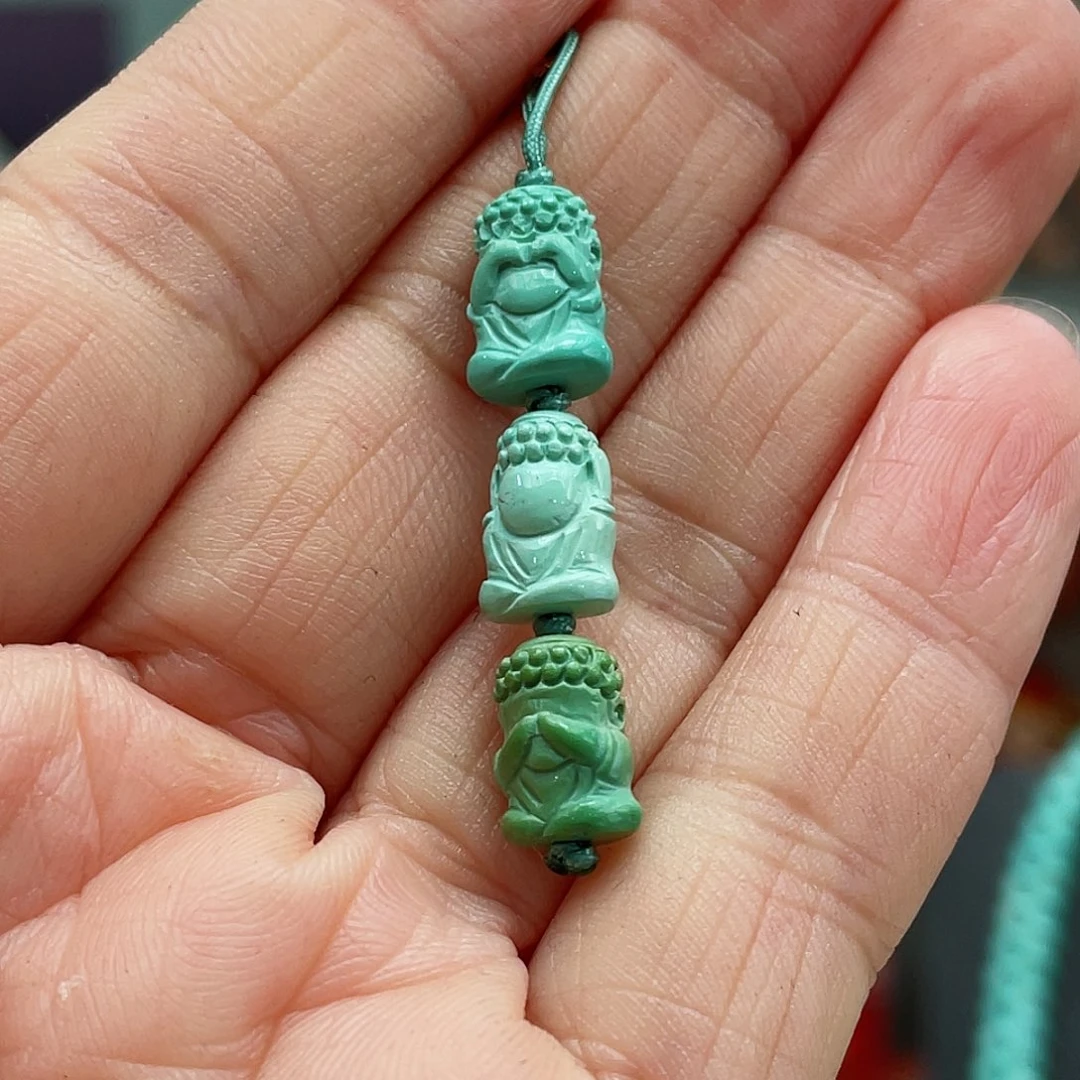 绿松石颈饰未镶嵌