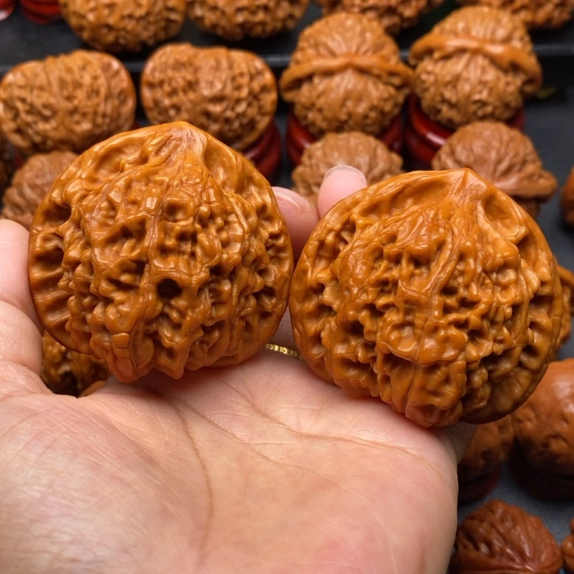 【闪购商品】文玩核桃把件52官帽