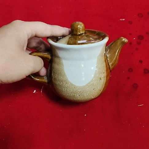 瓷片瓷片，摆件，都有微瑕疵，