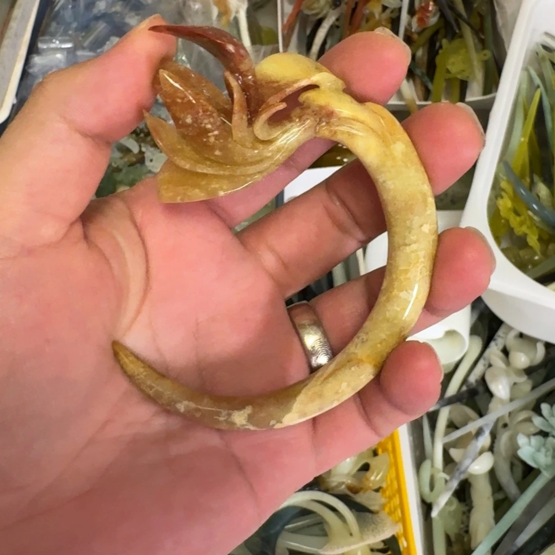 蛇纹石玉未镶嵌发饰