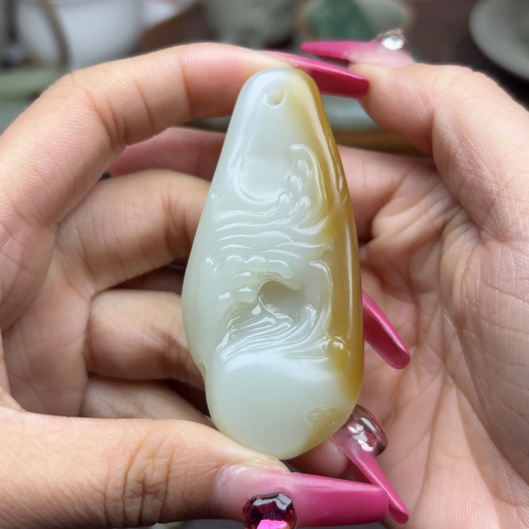 和田玉颈饰未镶嵌