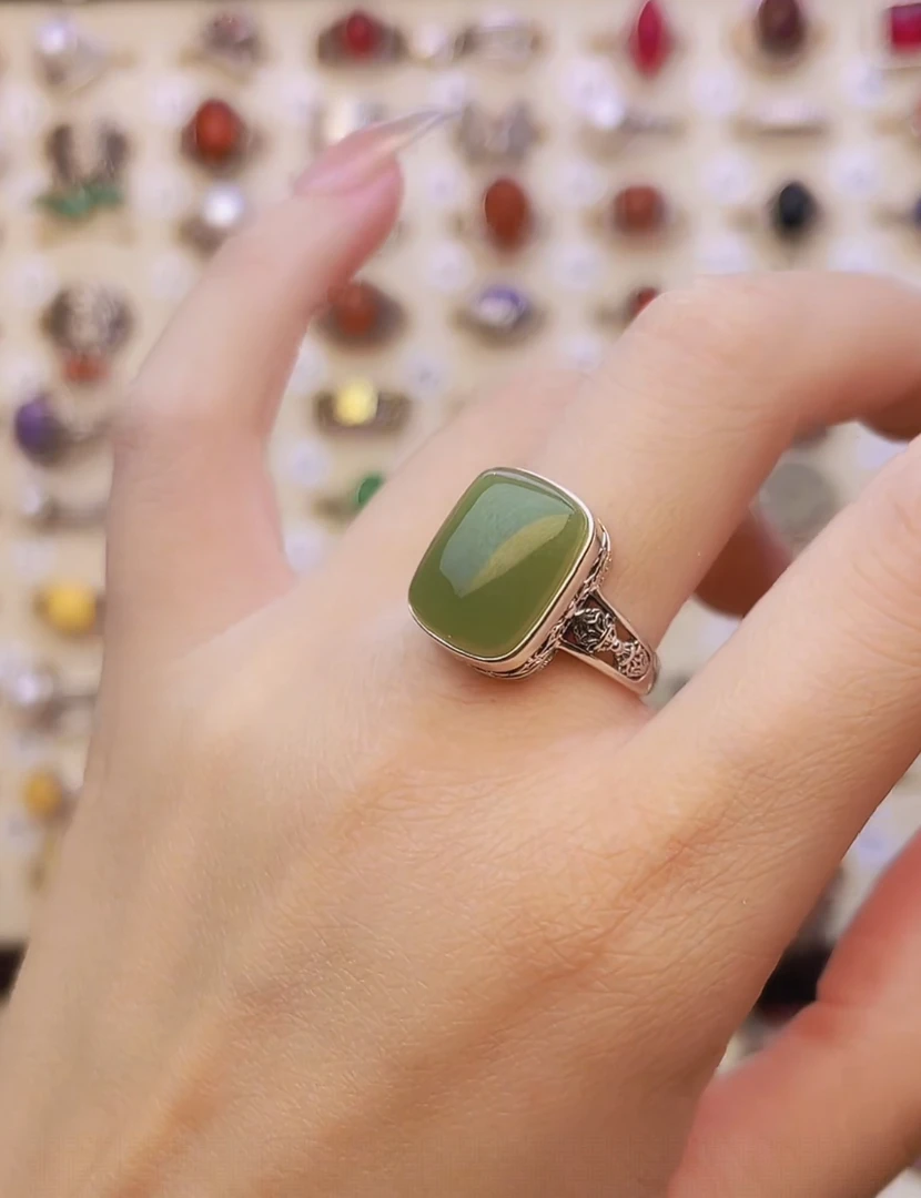 S925纯银和田玉四方来财如意造型气质轻奢银戒指