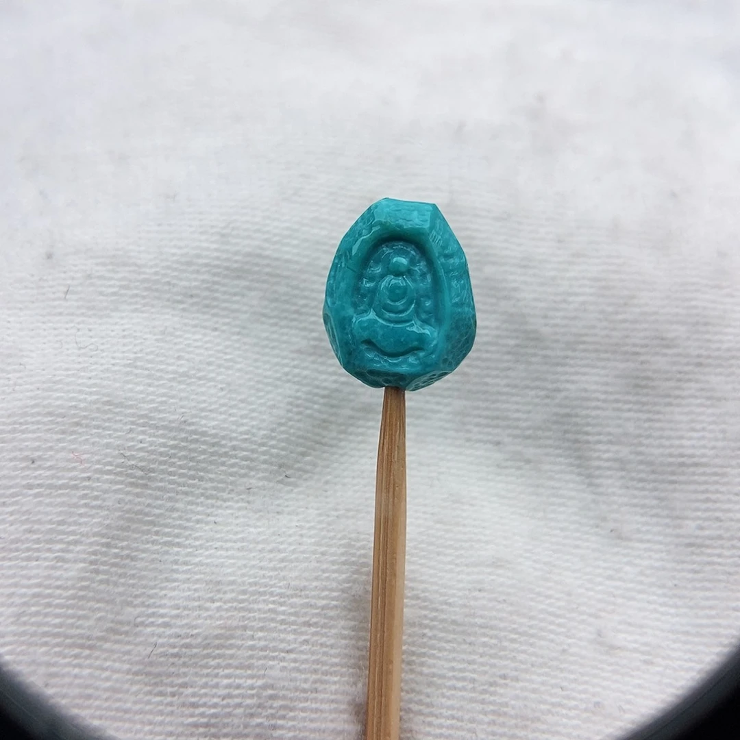 绿松石颈饰未镶嵌l****儿