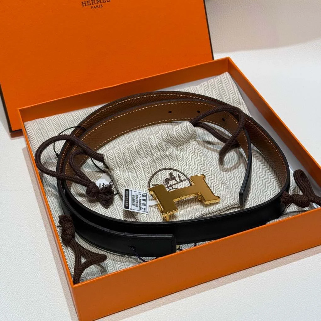 99新 Hermes/爱马仕 黑拼金棕 女士双面H皮带 75码
