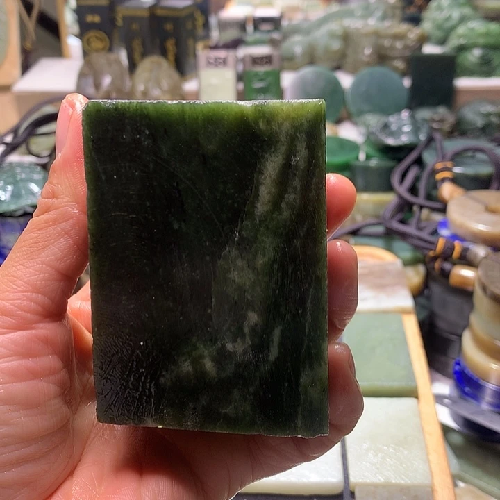 和田玉未镶嵌珠宝半成品