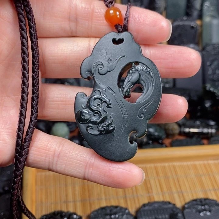 和田玉（青玉）未镶嵌颈饰