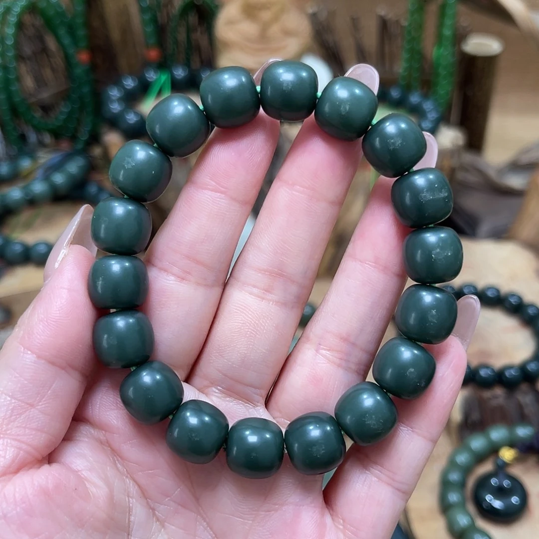 手链未镶嵌和田玉（青玉）