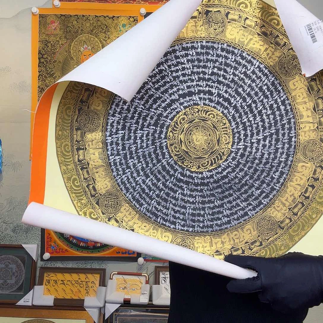 卷轴画纯手绘六字真言唐卡50厘米左右