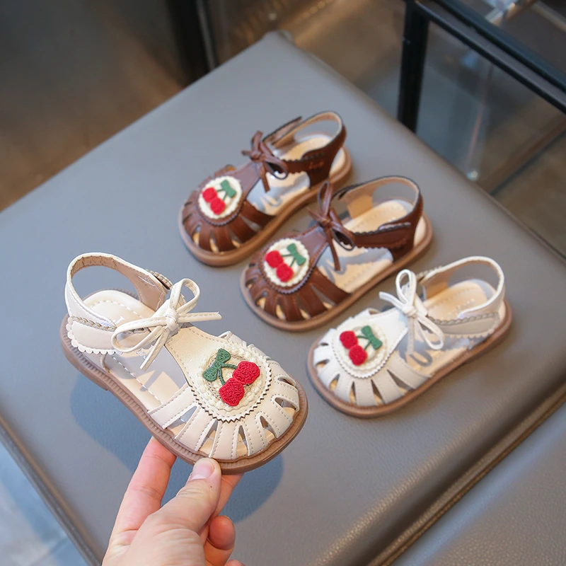 女童凉鞋2025新款夏季儿童软底公主鞋小女孩樱桃防滑学步鞋宝宝鞋