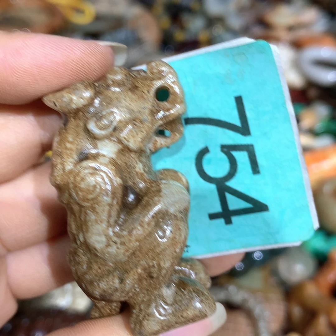 未镶嵌和田玉挂件