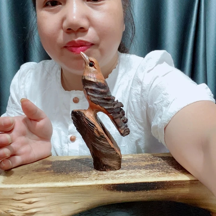 晟**设百年树的设计风格