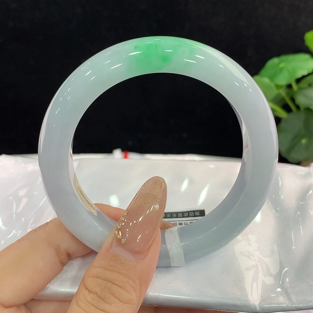 翡翠手镯未镶嵌正59