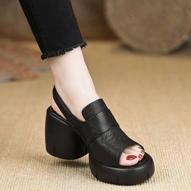 露趾粗跟厚底凉鞋女外穿2025夏季新款舒适百搭防水台一字扣高跟鞋