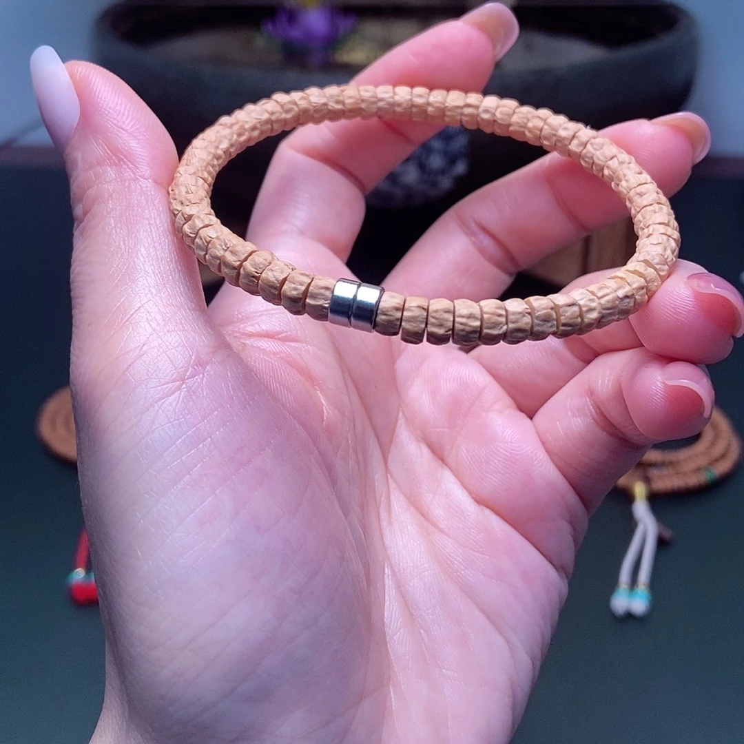 柏香籽/百香籽吊坠68.8