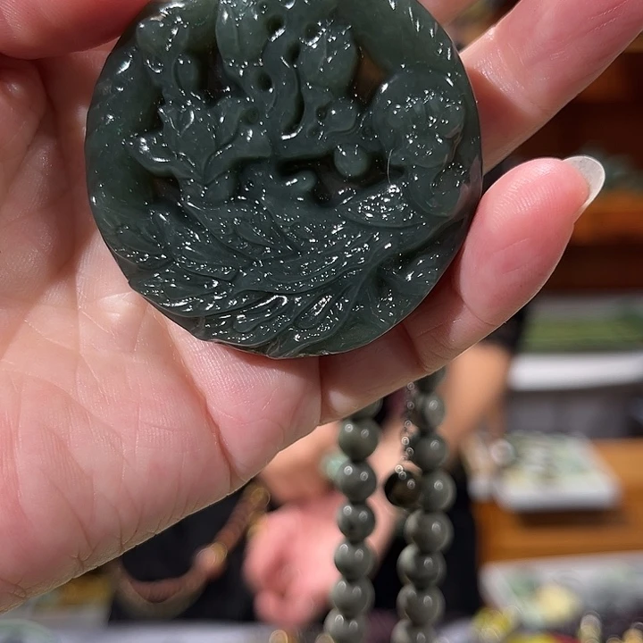 未镶嵌岫玉毛衣链