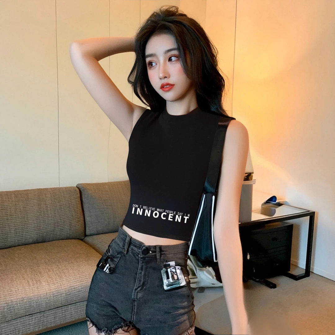 黑色半高领无袖背心女短款露脐百搭夏季修身显瘦早秋打底印花上衣