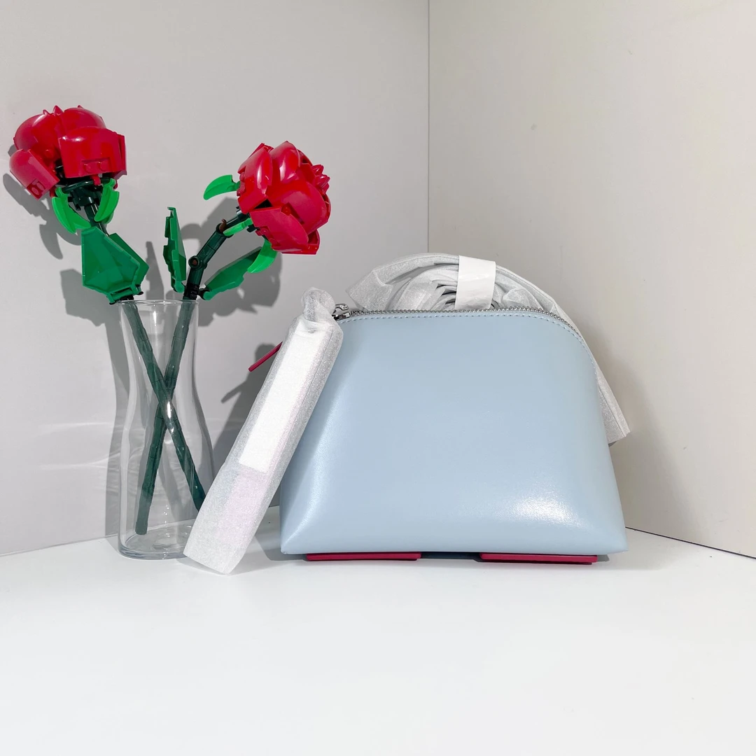 81220017蓝色S女士单肩手提包