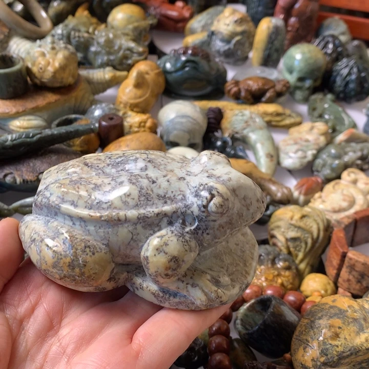 手链未镶嵌岫岩河磨玉（透闪石质玉）