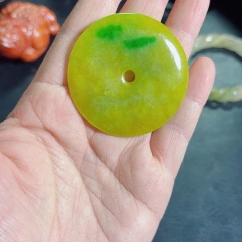 白玉菩提把件一个一个