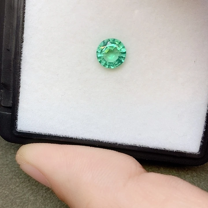 蓝宝石裸石1.08ct